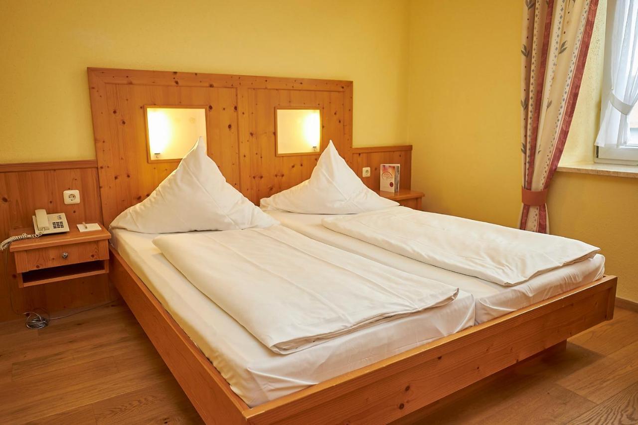 Gasthof-Hotel Zur Post Samerberg Bagian luar foto